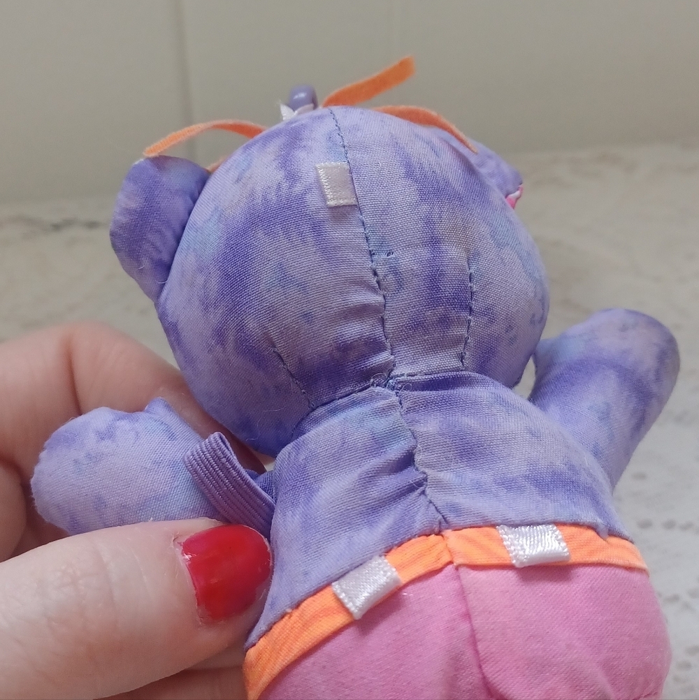 Doodle Bear Keychain Clip - Picture 5 of 7
